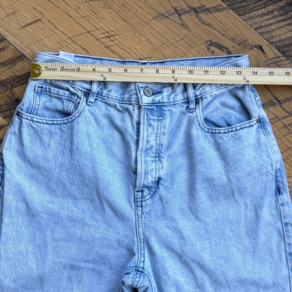 PacSun High Rise Straight Leg Size 28 Light Wash Button Fly Jeans Womens - Picture 6 of 8
